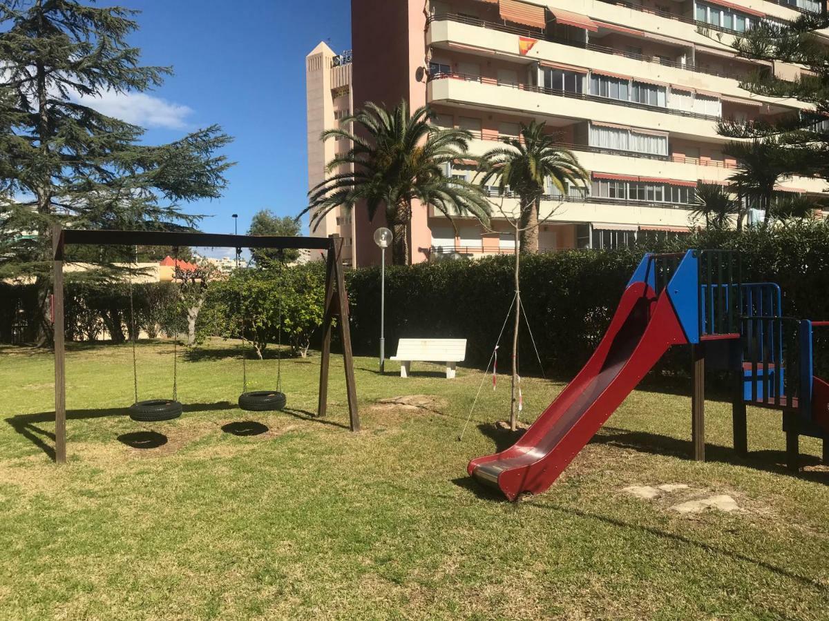Mediodia Holiday Alicante Exteriör bild